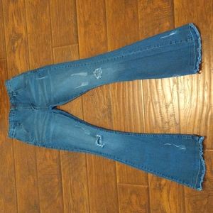 Pretty little thing Women Blue jeans